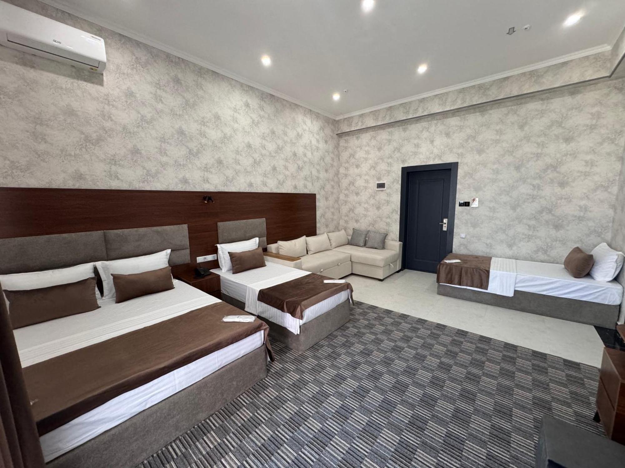 Arda Plaza Hotel Tasjkent Buitenkant foto