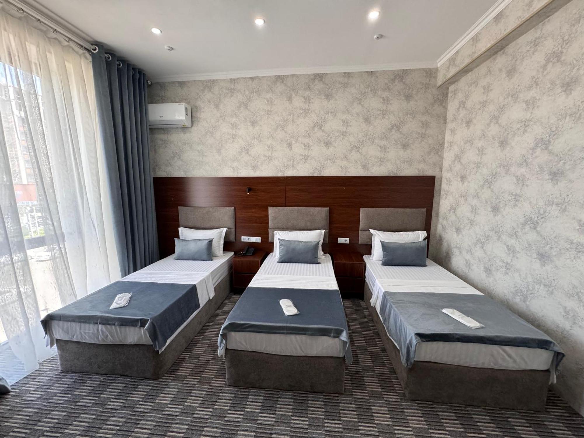 Arda Plaza Hotel Tasjkent Buitenkant foto